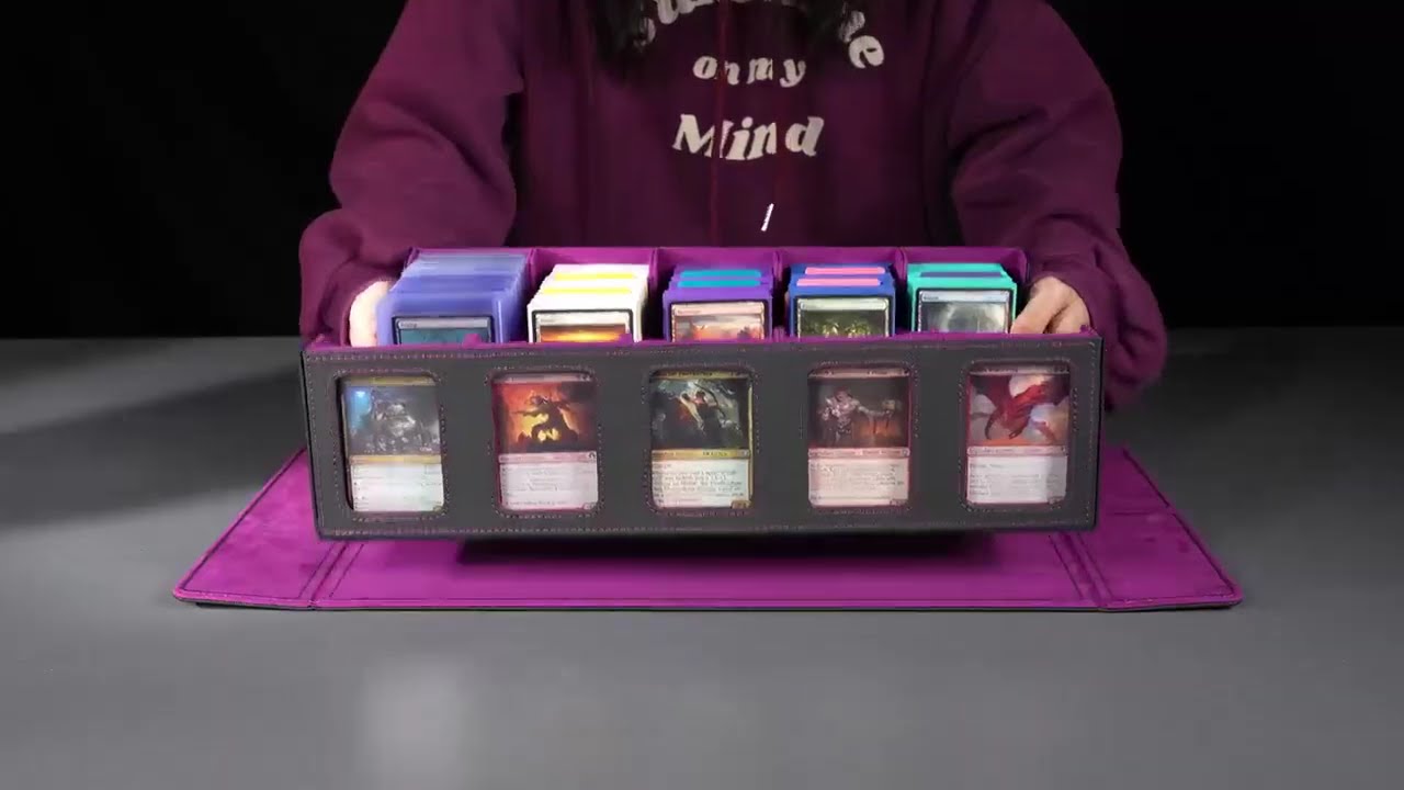 Kabinka Trading Card Storage Box with Commander Display