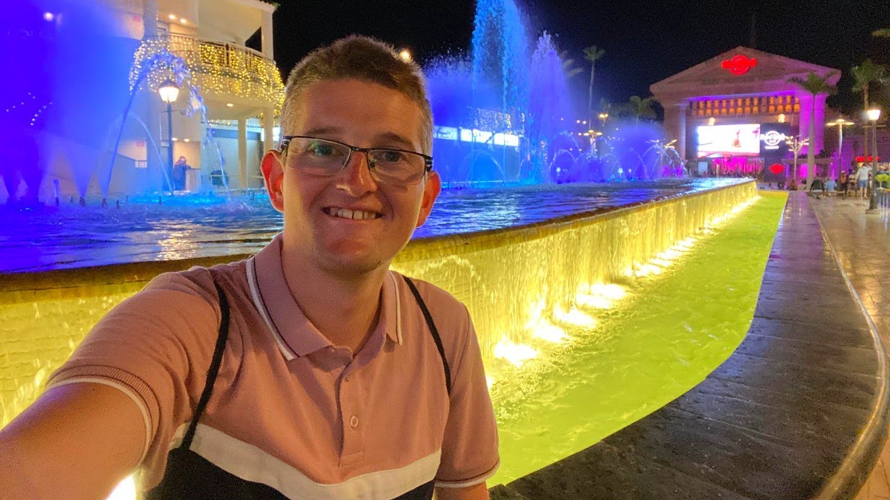 TENERIFE 2022! - Evening Walk Around Los Cristianos & Playa de las Am&eacute;ricas
