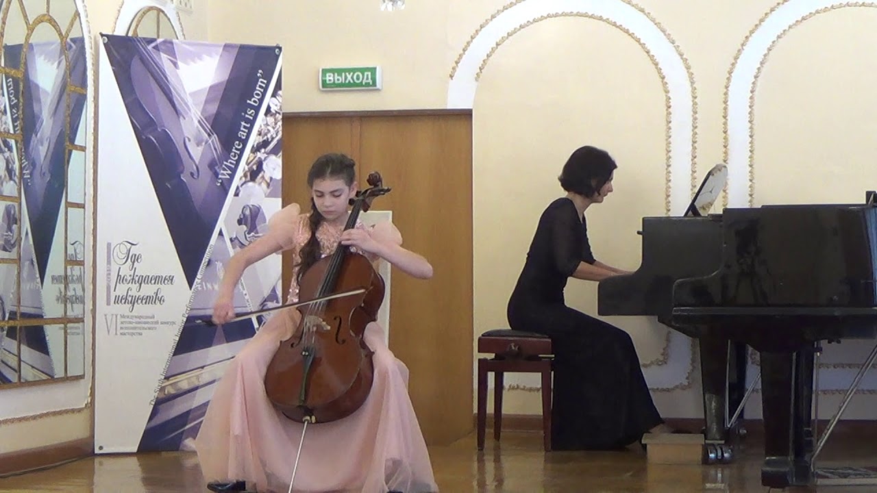 И. Х.  Бах.  Концерт до минор, 1 часть. Даниэлла Гуреева.