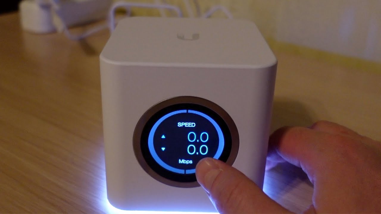 Личный отзыв о роутере Ubiquiti AmpliFi