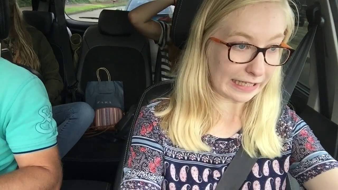 IK HEB M'N RIJBEWIJS! - EERSTE KEER RIJDEN | AFKE