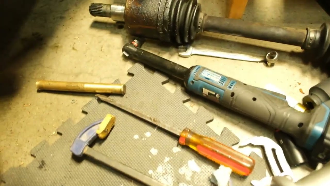 Trailblazer, Envoy Front Axle Seal and Bearing replacement.