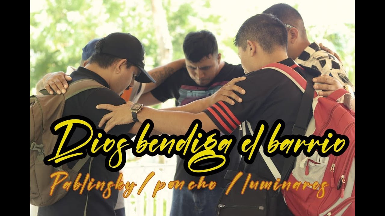 LUMINARES.DIOS BENDIGA AL BARRIO @decka13eslafamilia66