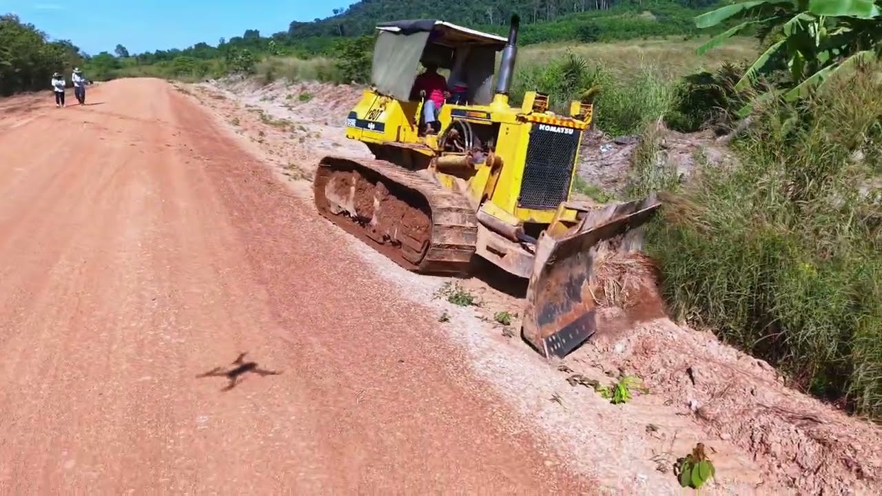 Nicely Skillful Bulldozer Road Transformation Operation With KOMATSU D58 Bulldozer Spreading Soil