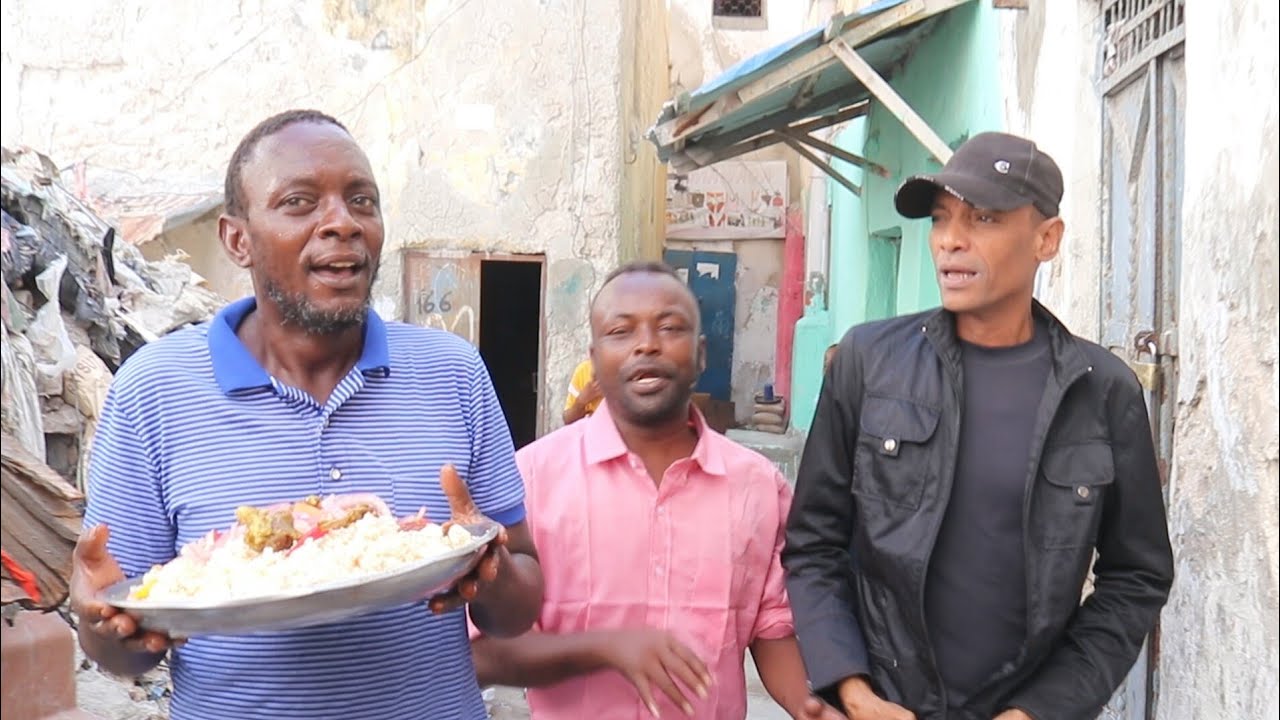 AWEYS BAAFOW OO KU QABSADAY SAXAN BARIIS SAB JEEKEY