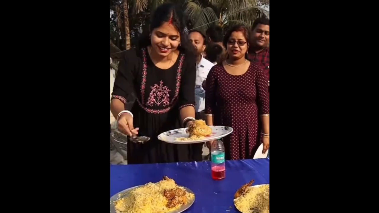 বোতল ফিলিপ করো আর উপহার জিতে নেয় মজা দার খেলায় #viralvideo 