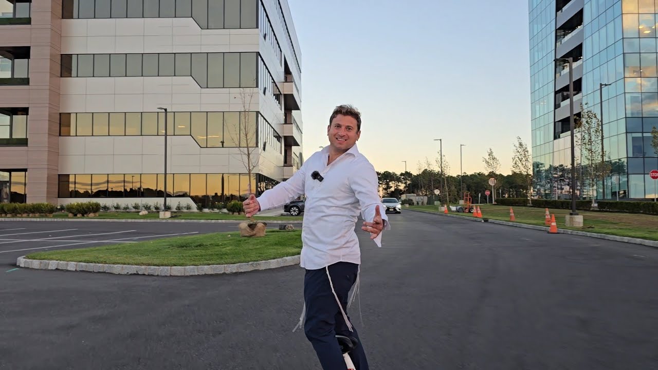 Major news! LBA &mdash; brand-new office and rooftop coming soon. Sign up now for the LBA Winter Leagues.