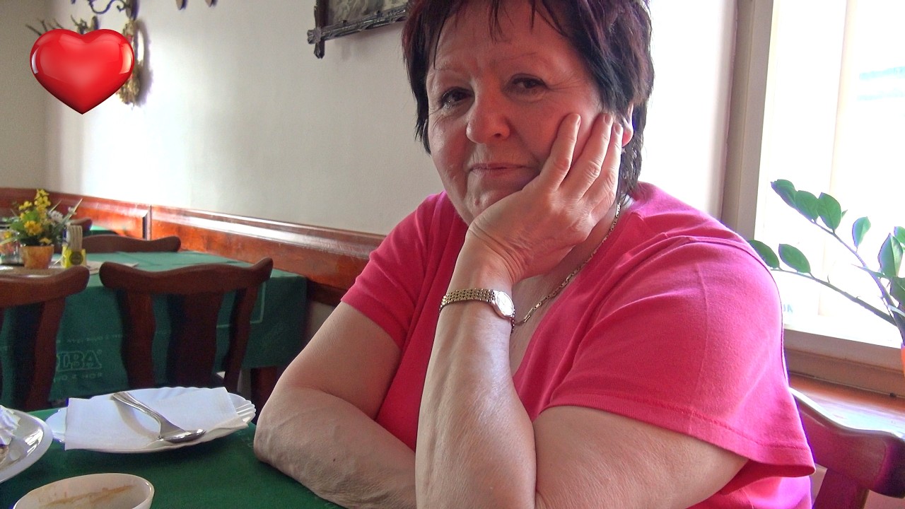 S Helenkou ❤️ restaurace Pod Kostelem, Budov, dovolená Horní Studénky 6.7.2013, 4K