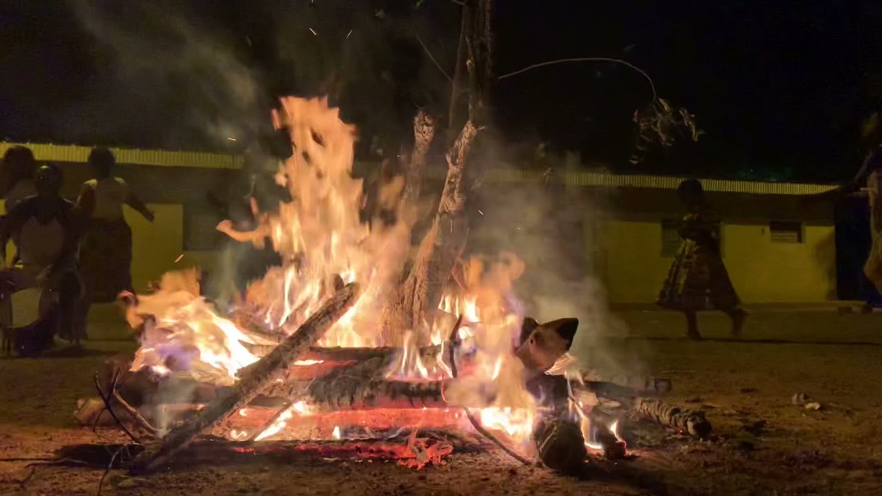 Feu de camp CV-AV