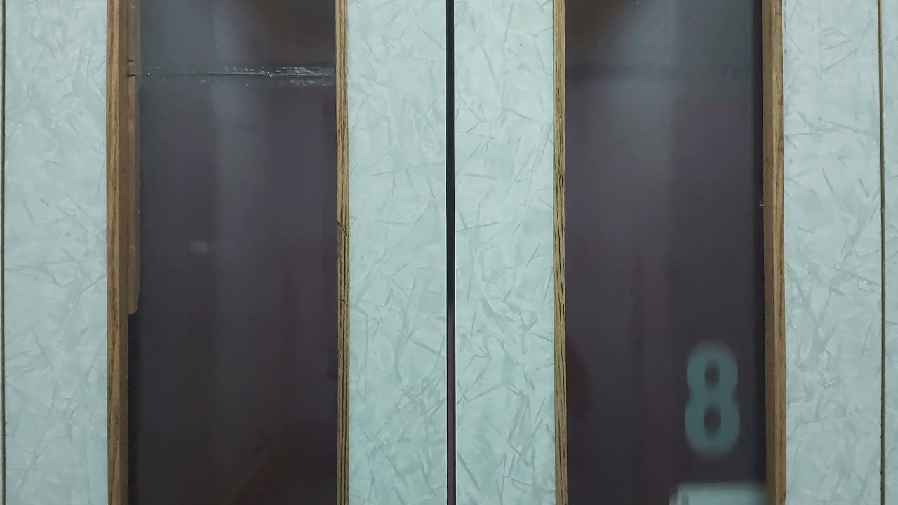 1967 Daka Traction Elevator At Višnjićeva 39, Dorćol, Belgrade, Serbia