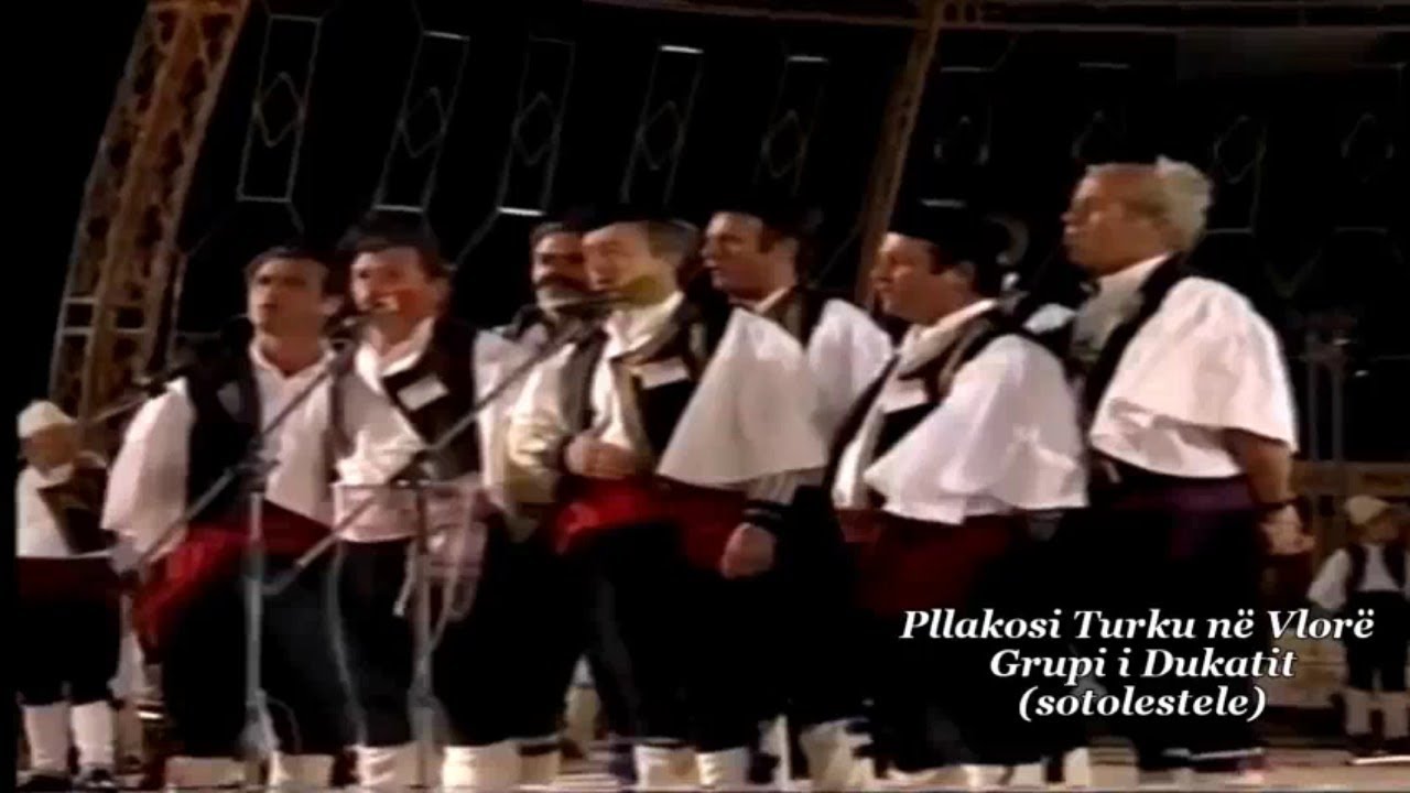 Pllakosi Turku në Vlorë - Grupi i Dukatit F.F.K 2000 (ndalohet rreptësisht kopjimi dhe ripublikimi)