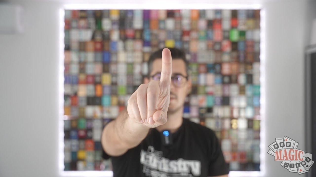 Ziua 366: The Cardistry Game Playing Cards | Zidul de carti