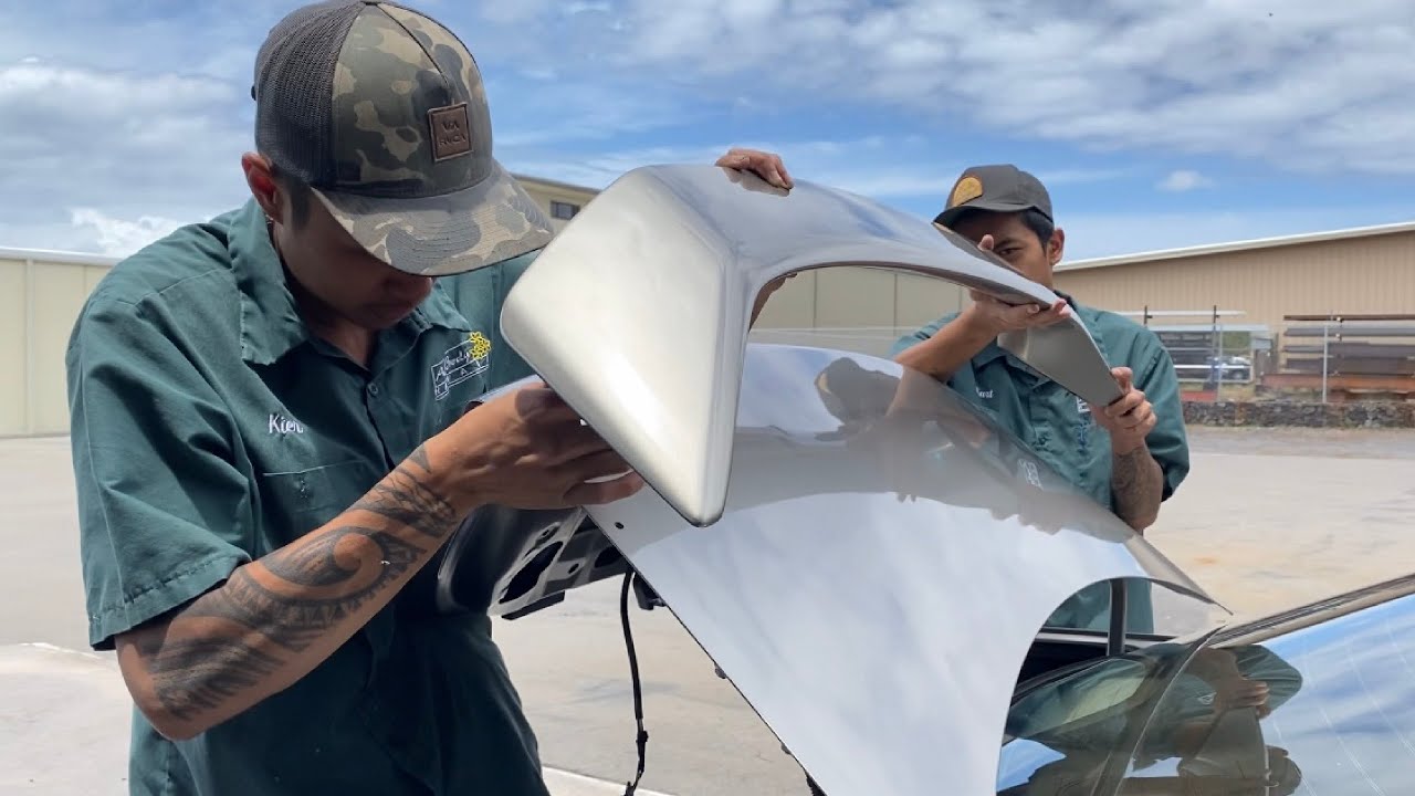 Installing OEM spoiler on my 7th Gen Honda Civic EM2 