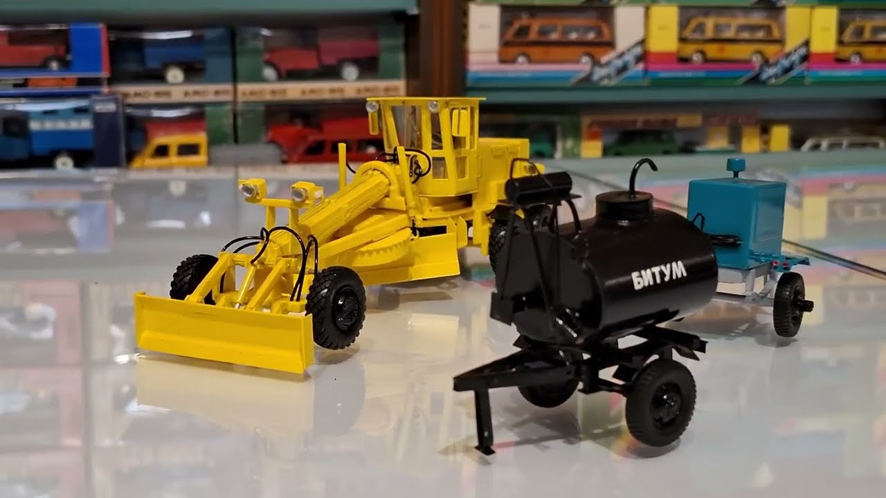 Масштабная Модель Автогрейдер ДЗ 143 1/43 Строительная Техника Construction Vehicle Die-Cast Models