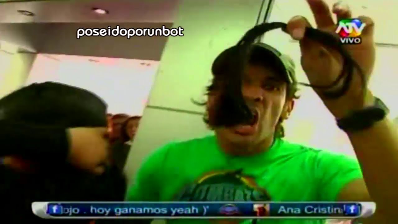 COMBATE: 