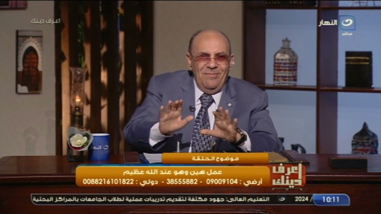 عمل هين .. مبروك عطية يظهر على الهواء بكرتونة لهذا السبب ويوجه رسالة للمعلمة صاحبة التهوية