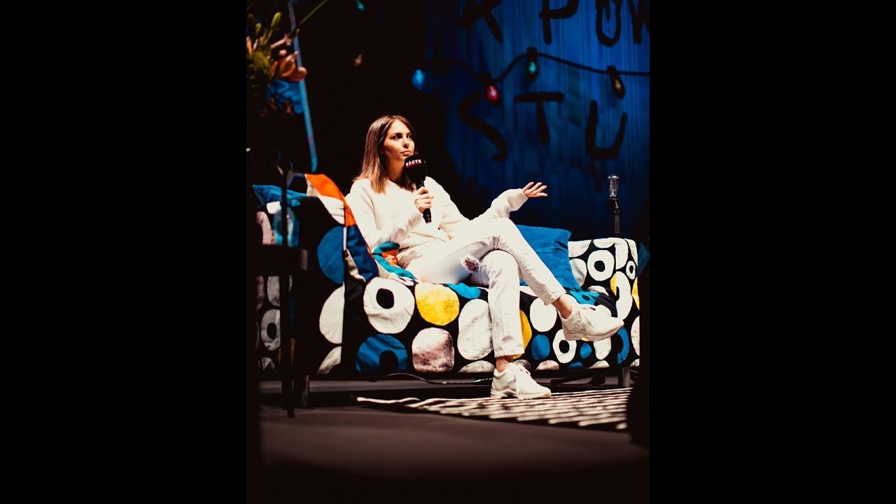 Q&A Willa Holland Facts 2019