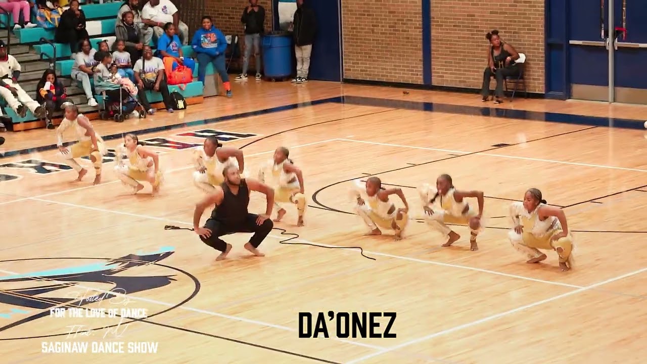 Da'Onez vs Just Cause Dance | Stand Battle | Majorette Competition