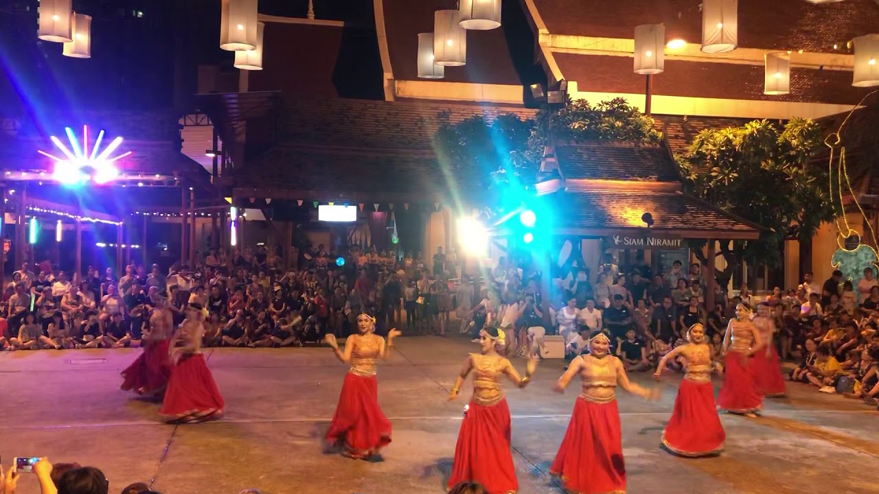 Happy Diwali @Siam niramit