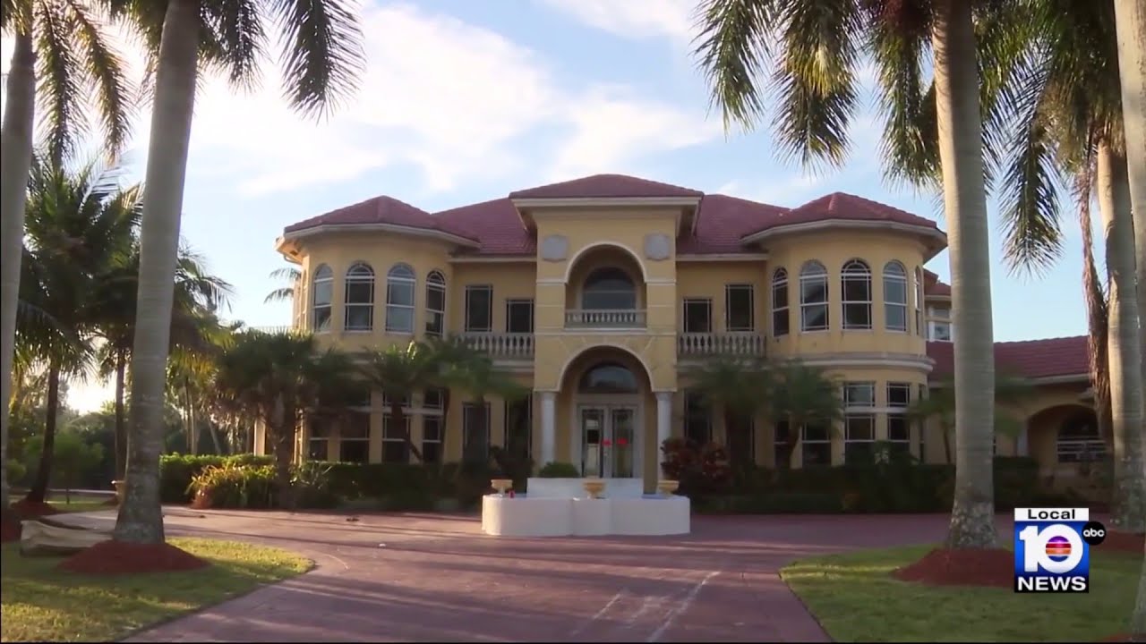 South Florida doctor killed after fire erupts inside Plantation Acres mansion