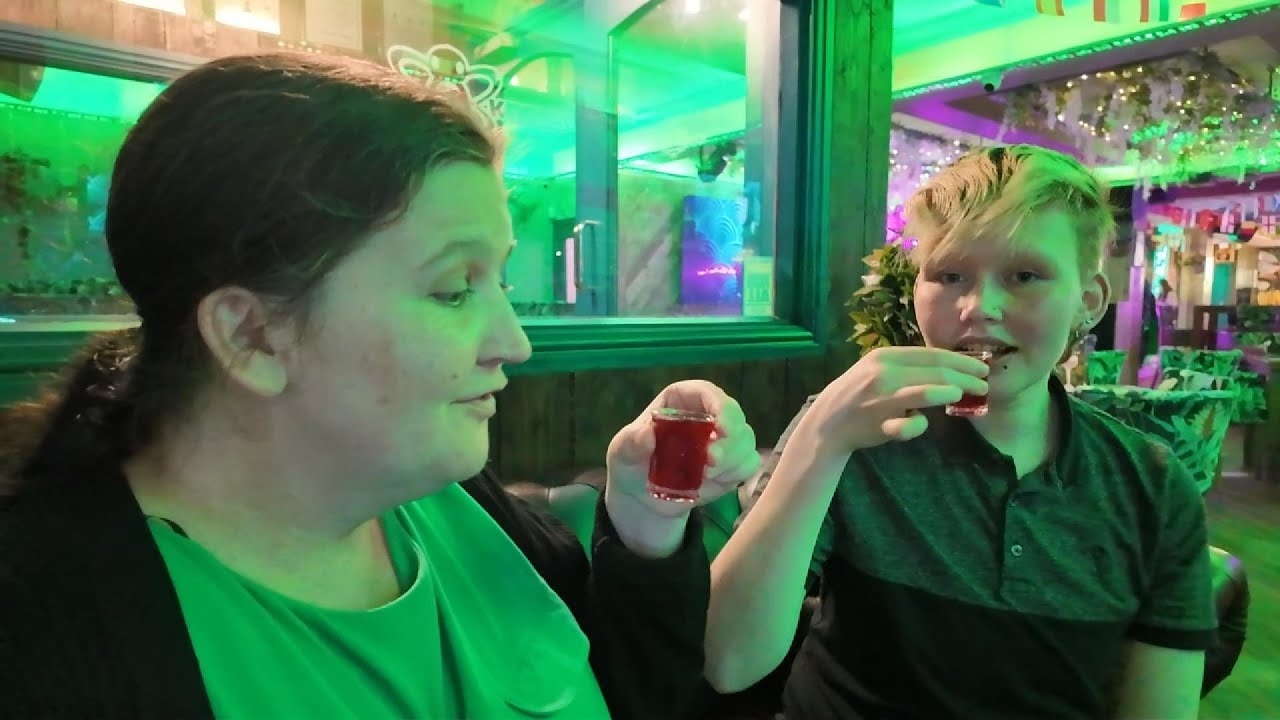 Blackpool at night Tour Vlog