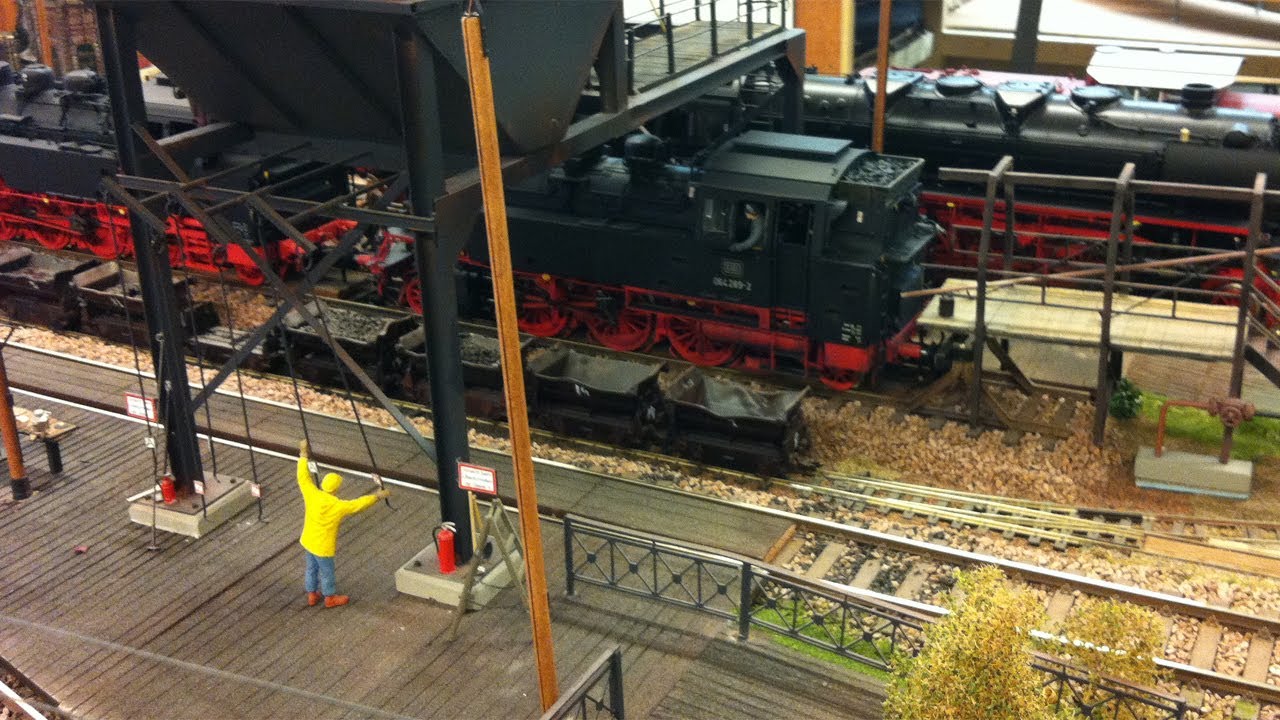 Spur 1 Modellbahn - Modellbahnanlage mit Betriebswerk - 1 Gauge - Spoor 1 - ModellbahnLinks