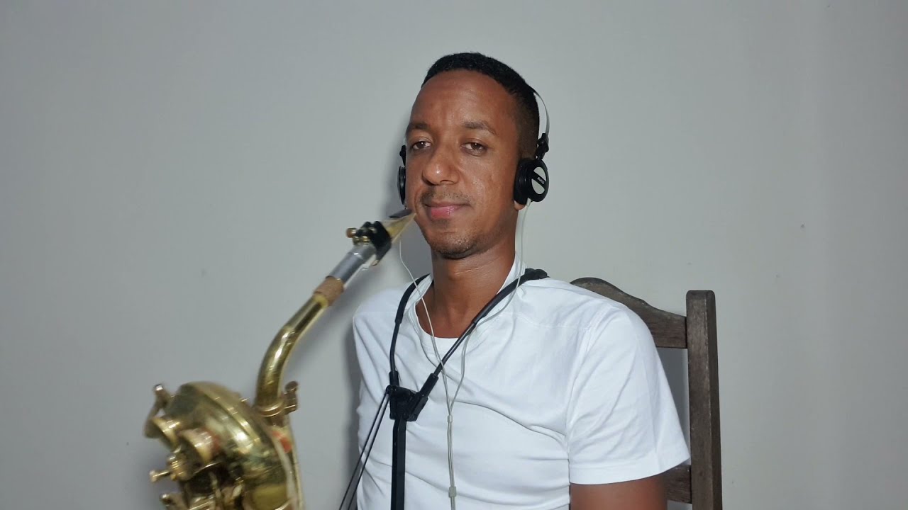 SAUDADE DE MINHA TERRA - SAX BARÍTONO