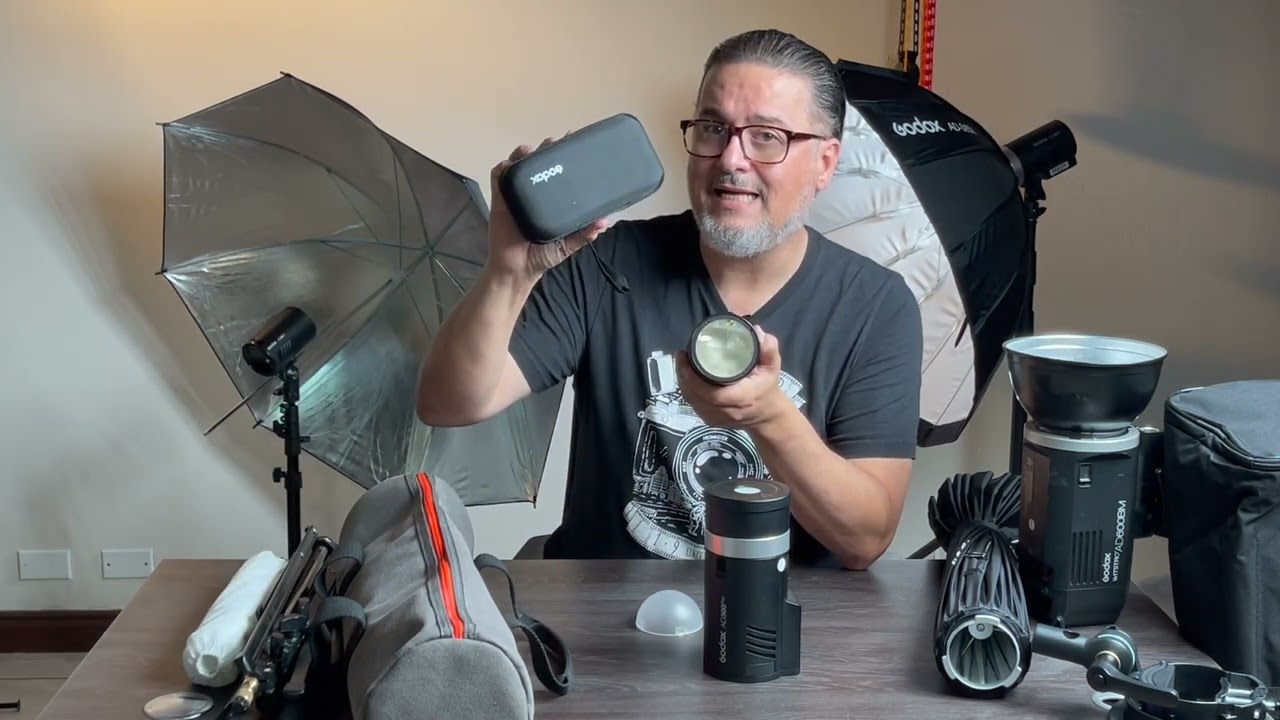 Kits de iluminación para fotografía con flashes Godox AD100 Pro y AD300 Pro.