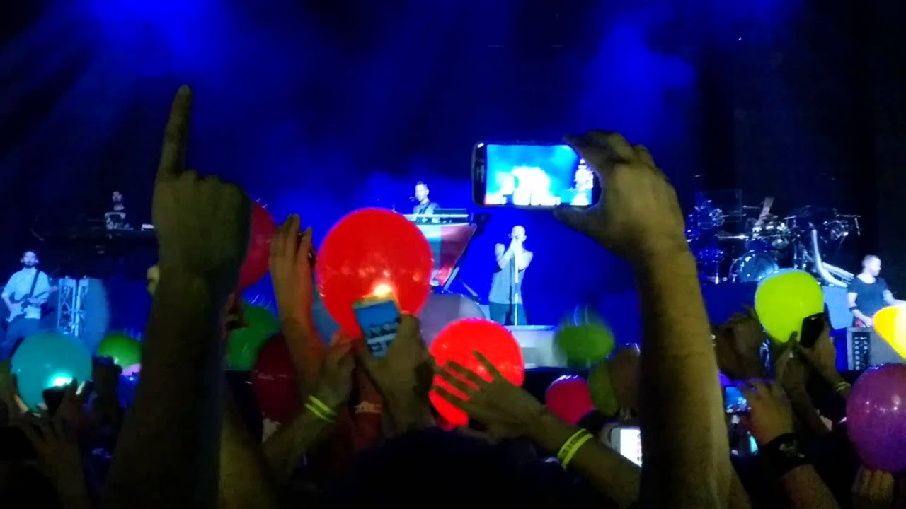 Linkin Park - Final Masquerade + Flash Mob (Live @ Rock In Roma, 06-09-2015)