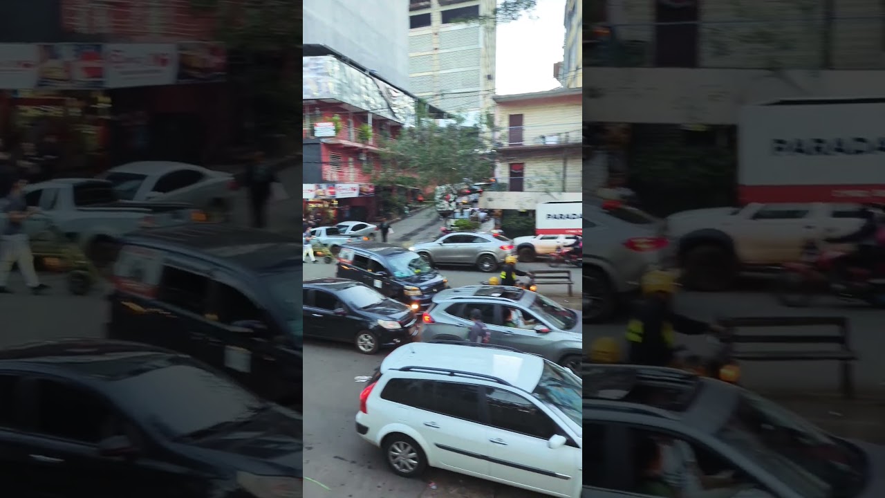 The Bizarre Traffic of Ciudad del Este