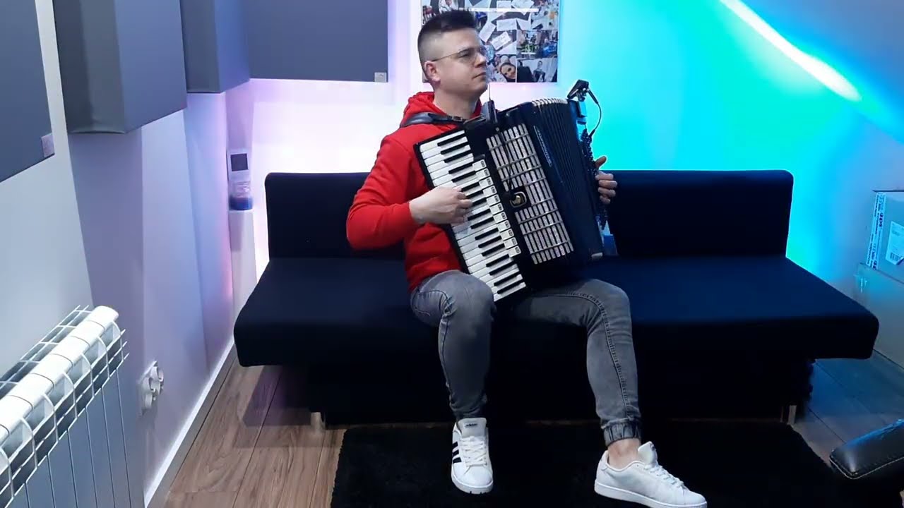 Zespół MASSIVE - Granica (GRAJEK) akordeon 2022