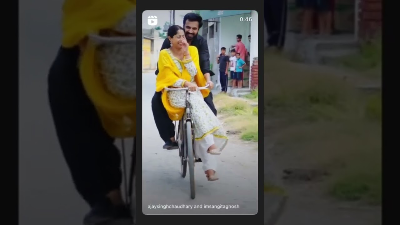 Swaran & Ajeet moment