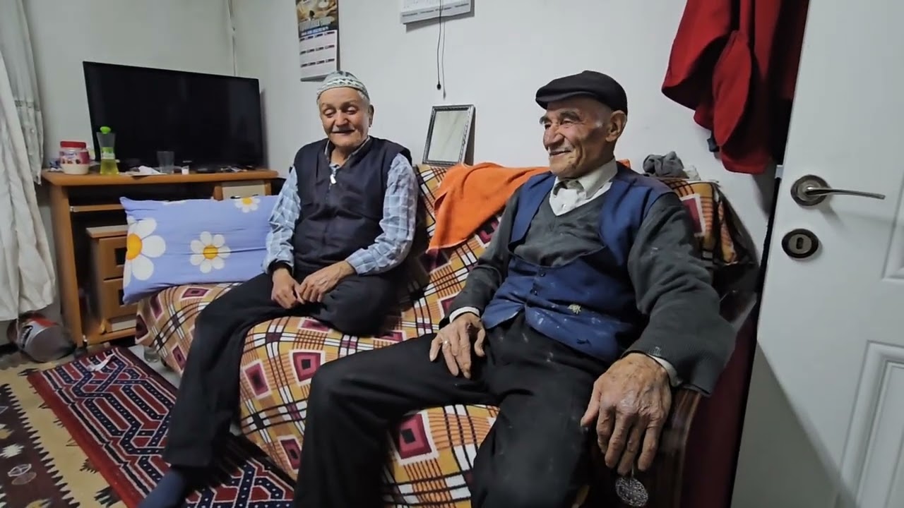 DEMİRCİ'nin SAĞNIÇ KÖYÜNDE HASAN FİDAN ve ALİ BOZKURT İLE SOHBET 06-04-2024