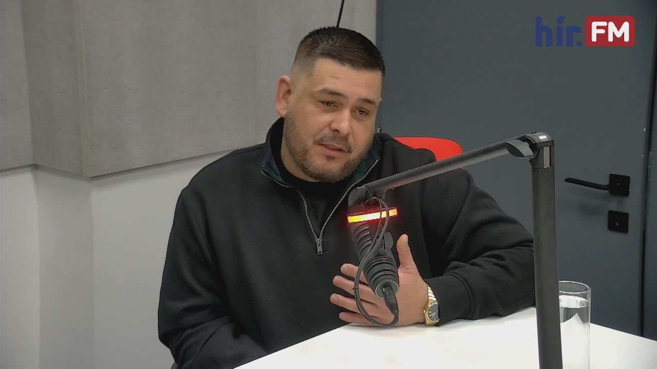 Civil Kör - Szeresd már jobban a hazádat, mint amennyire gyűlölőd Orbán Viktort - Hír.FM