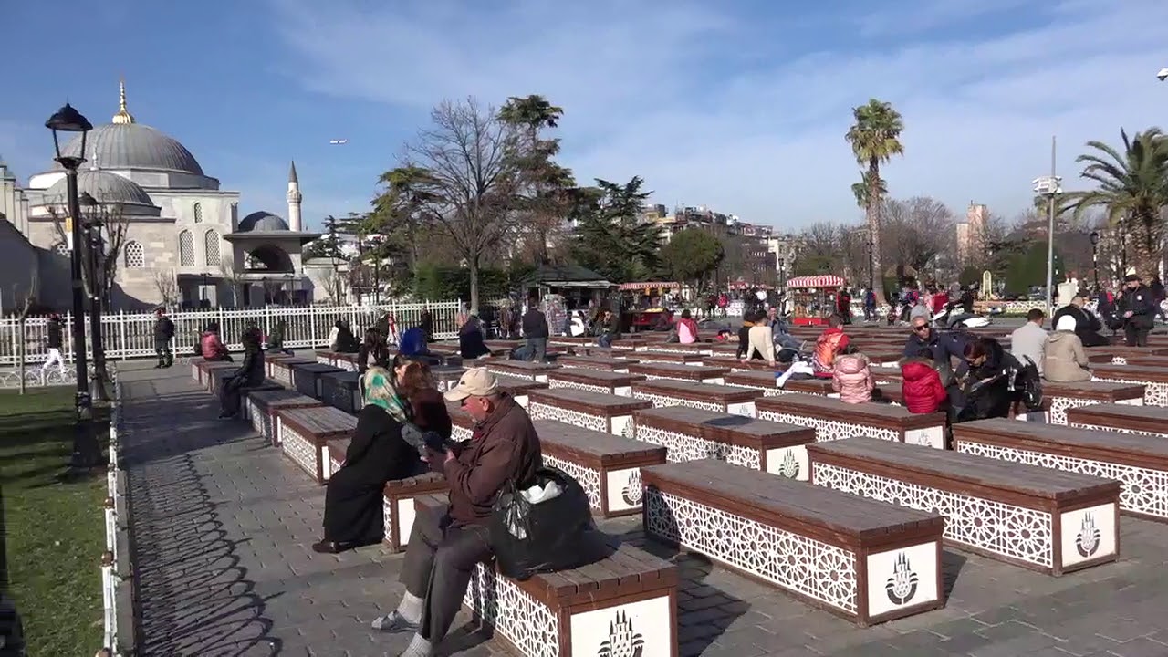 Sultanahmet Camii Öğle Ezanı İbrahim Çoban 13 12 2017