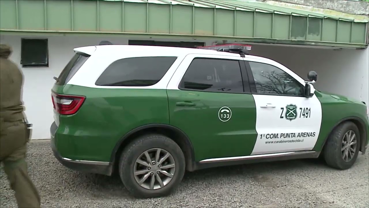 Padre e hijo detenidos con medio kilo de droga y revólver cargado en Punta Arenas