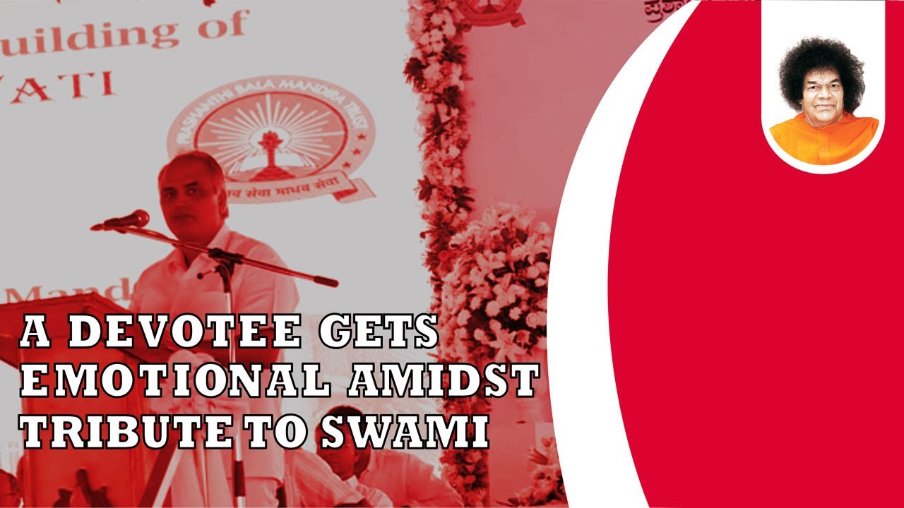 A devotee gets emotional amidst tribute to Swami