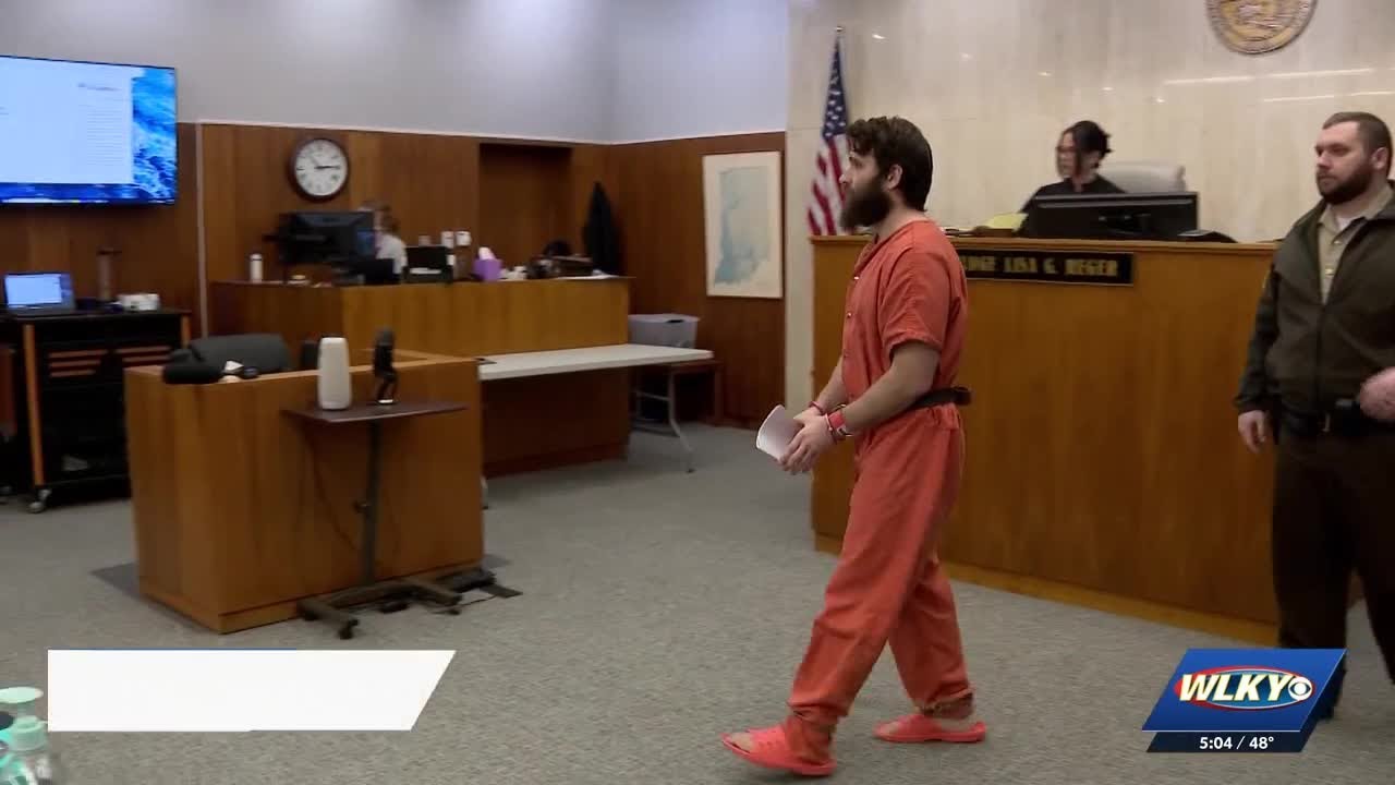 Southern Indiana man accused of serial voyeurism pleads not guilty