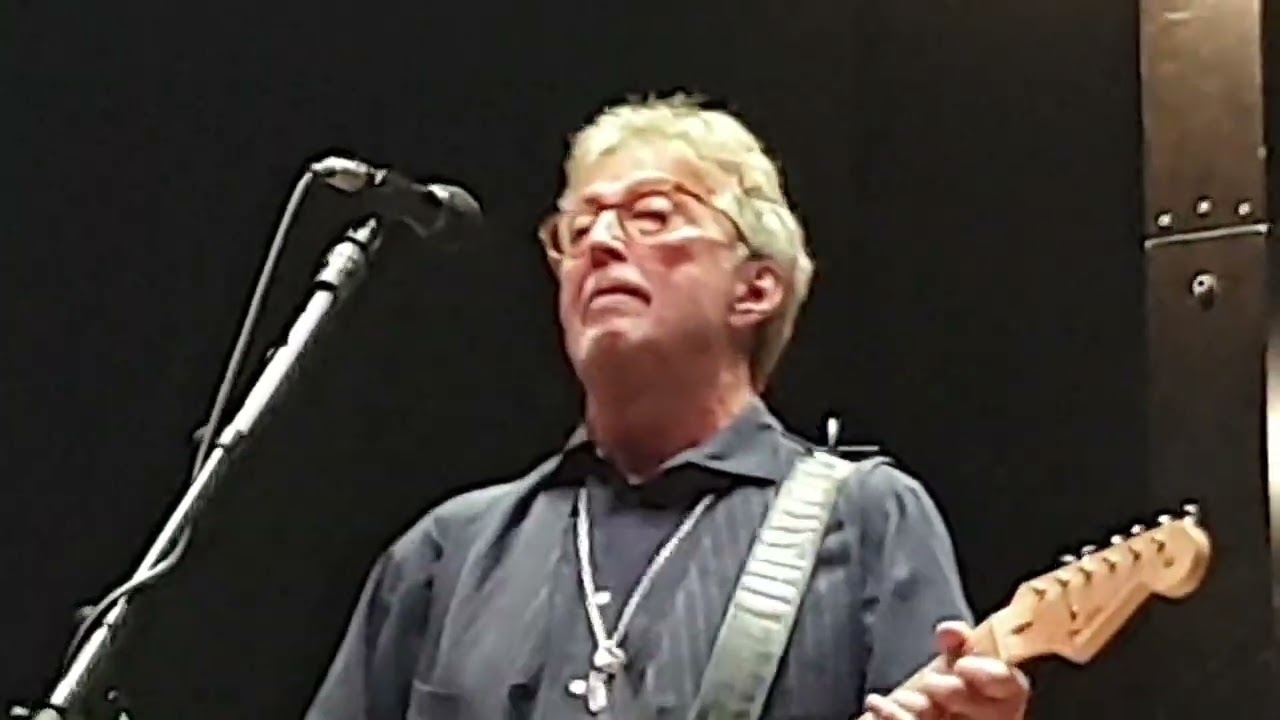 River of Tears - Eric Clapton - Live - Milano - Oct.12, 2022