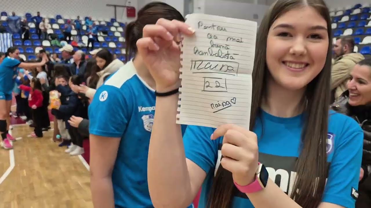 Atmosferă, Sala Sporturilor Mioveni, la finalul meciului de handbal Star Mioveni - Dunărea Brăila