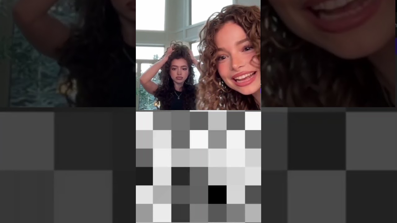 Monkey App Fan shows the Sisters Something WILD