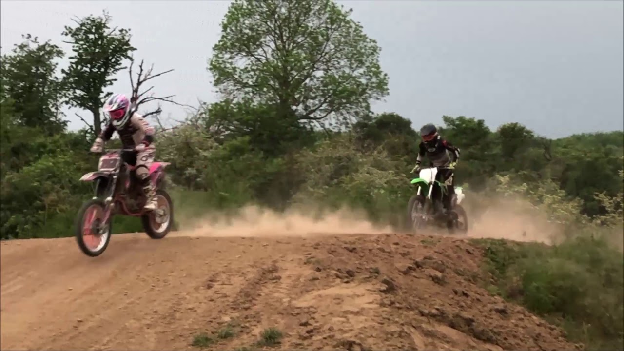 Motocross Training beim EC Hofgeismar Honda CR 85 Kawasaki KX 85 KTM SX 85 eine staubige Sache!