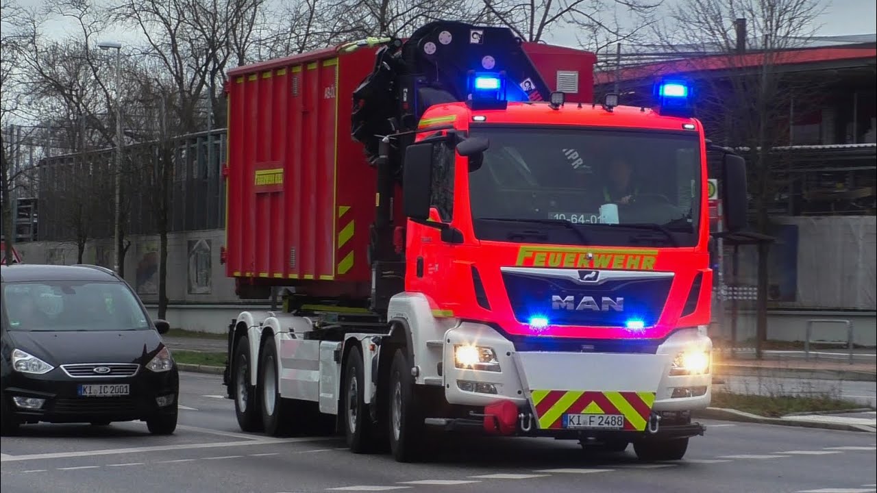 [Neufahrzeug] WLF-K mit und ohne AB auf Einsatzfahrt
