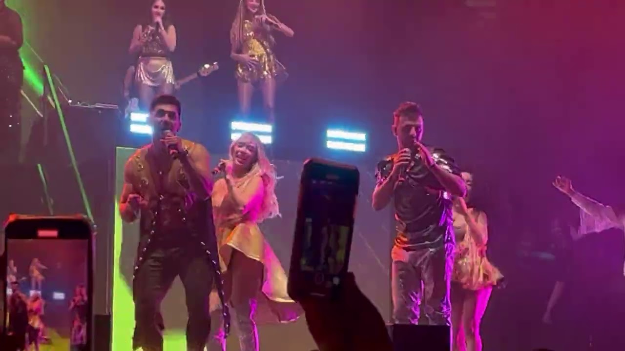 2000s x Siempre Arena CDMX 17 OCTUBRE - Sapito