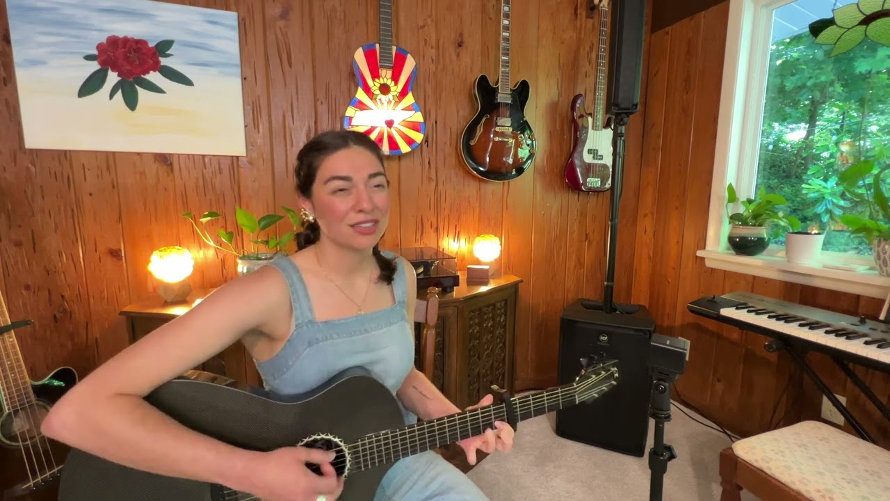 Teni Rane - Don't Look Down - Solo Acoustic (Goldenrod)