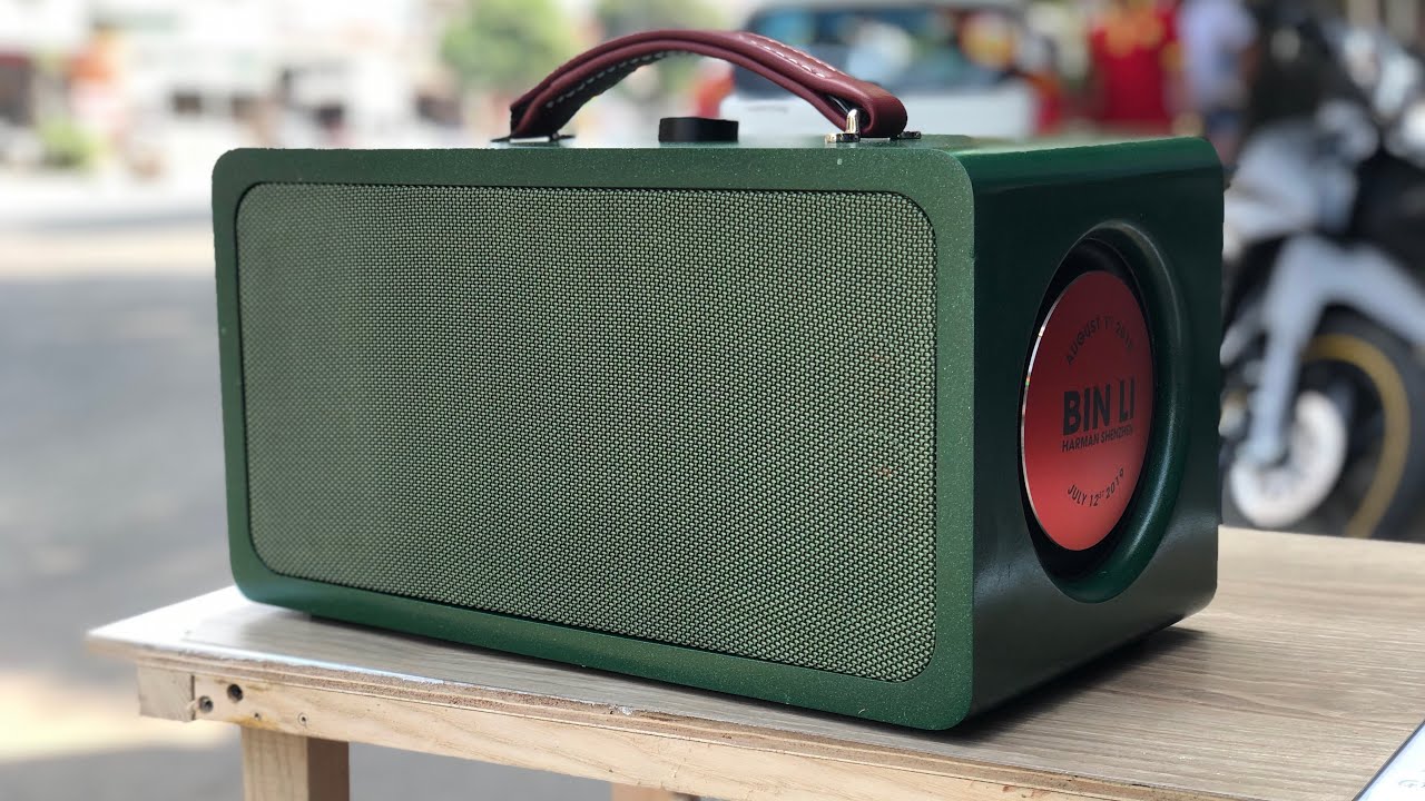 DIY BLUETOOTH GREEN BOOMBOX