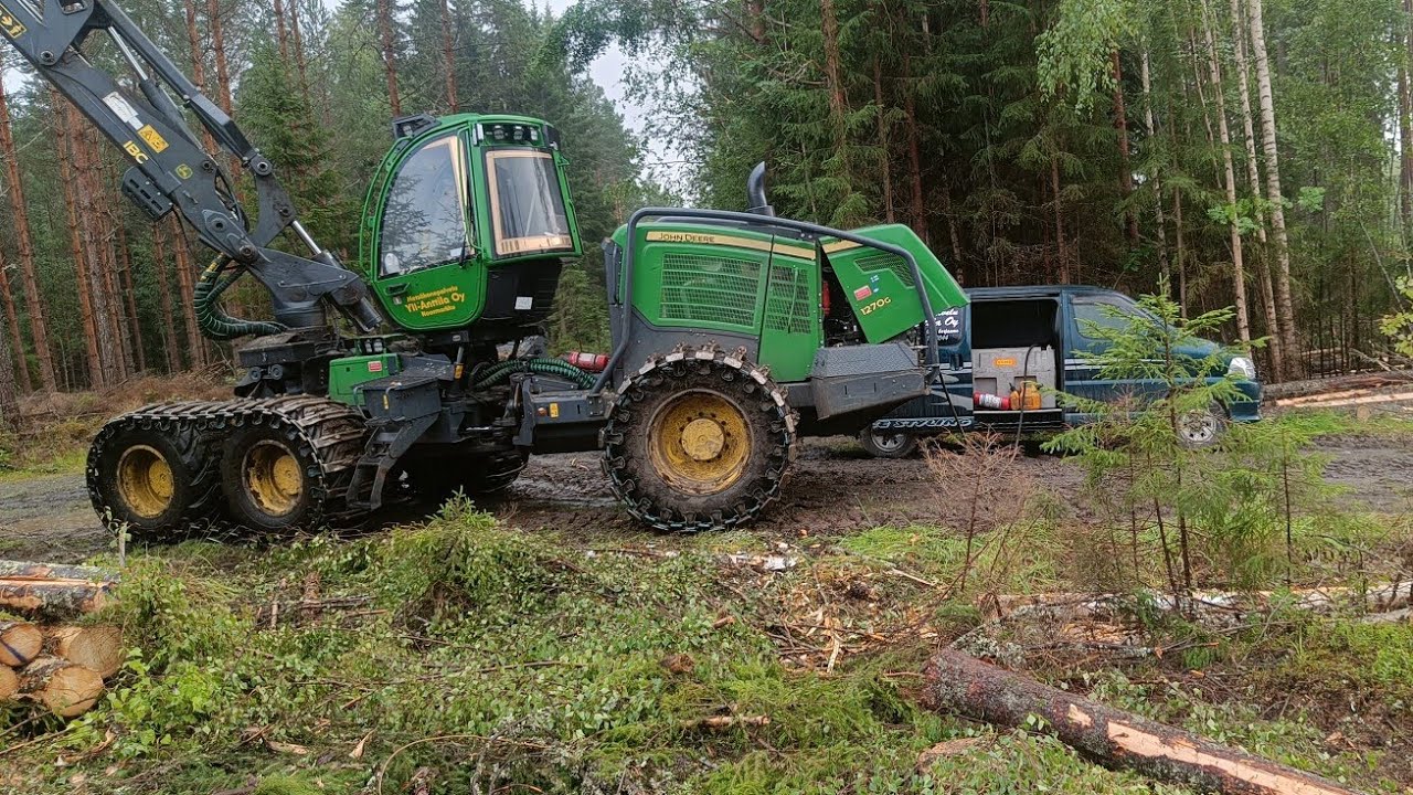 kannattaako ammattia vaihtaa?.John deere 1270g H425