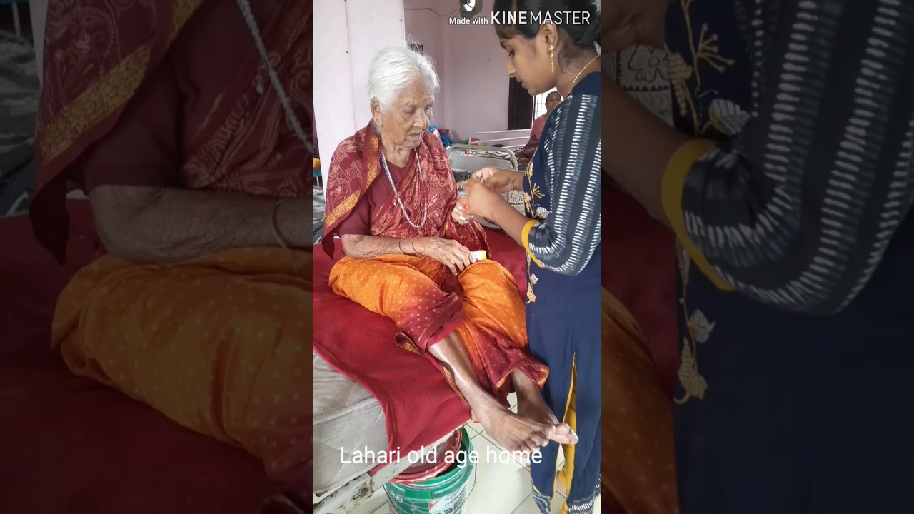 Enjoying with our old people in our Lahari old age home.