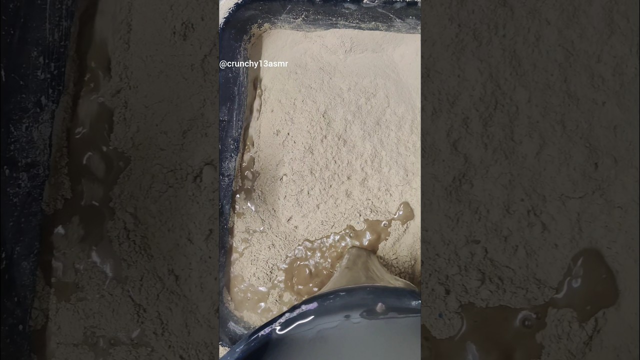 Powder Play & Paste Play #crunchy13asmr #satisfying #mudcrumbling #pasteplay #powderplay #sleepaid