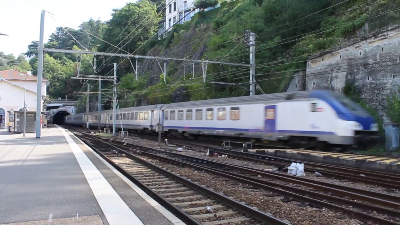 Trains at Vienne (France)